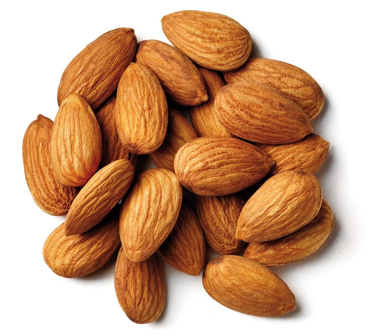 بادام درختی خام