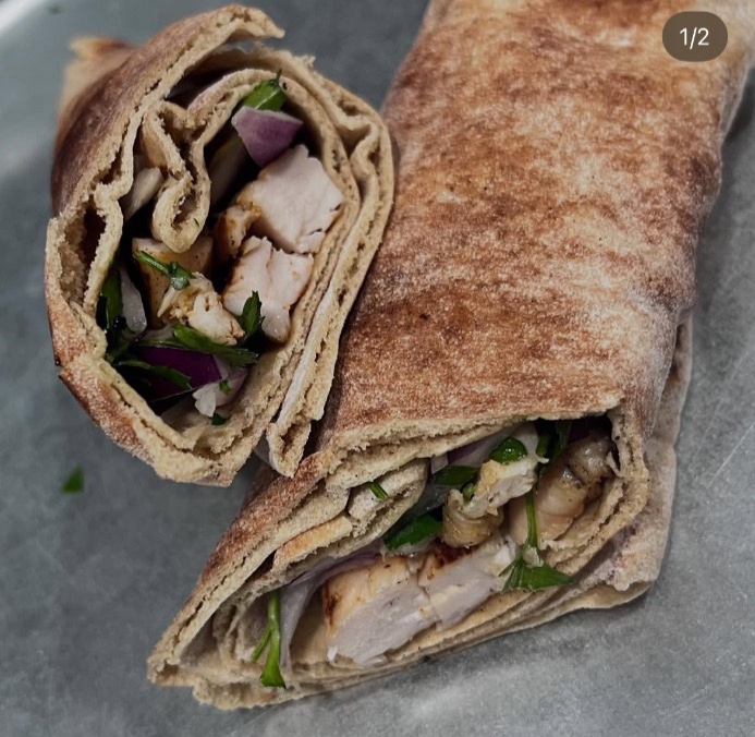رول رژیمی مرغ